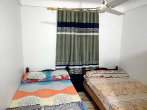 Postel nebo postele na pokoji v ubytování See view Alexandria شقة فندقية Free WI-FI