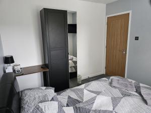 Postel nebo postele na pokoji v ubytování Midway