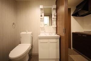 Un baño de HOTEL THE POINT Kiyomizu Gojo