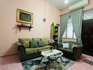 Posezení v ubytování Kota Bharu Homestay