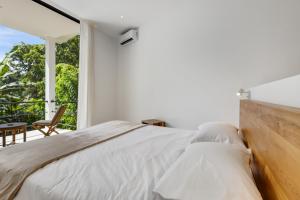 Letto o letti in una camera di New 3 BR Jungle Villa in gated community