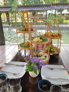 Jídlo v rezortu nebo okolí