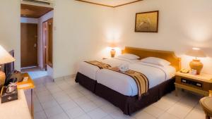 Letto o letti in una camera di Jayakarta Hotel Lombok