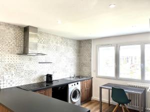 Kuchyň nebo kuchyňský kout v ubytování M019 Marquer T4 proche frontière