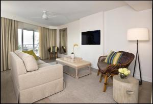 Beach House Suites by the Don CeSar