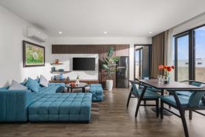 A seating area at ViAn Hotel And Spa Danang