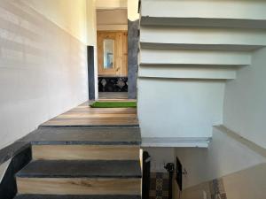 Foto Puris asuva majutusasutuse NIRMAN HOMESTAY 5 minutes walk to beach galeriist