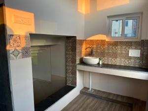 Foto Puris asuva majutusasutuse NIRMAN HOMESTAY 5 minutes walk to beach galeriist
