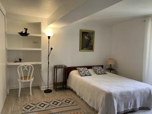 Gallery image of La maison de Tina in Leugny +4 photos