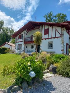 Zahrada ubytování Maison d'hôtes VILLA XARAN ERDIAN