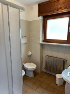 Ένα μπάνιο στο CASA PINUCCIA APPARTAMENTO OVEST