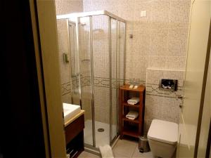 Bany a Hotel Mitra, Story Hotels