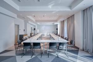 Konferenční prostory v ubytování Holiday Inn Express - Yerevan by IHG