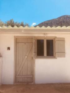 Fotografie z fotogalerie ubytování Barreira Beachfront Rooms 7 v destinaci Kalamata + 6 fotografií