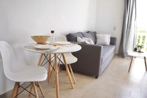 Posezení v ubytování Airy Flat at Xenios Avlais