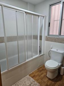 Kúpeľňa v ubytovaní Precioso y gran apartamento en Cullera