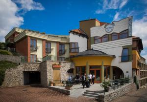 Budova, v ktorej sa hotel nachádza