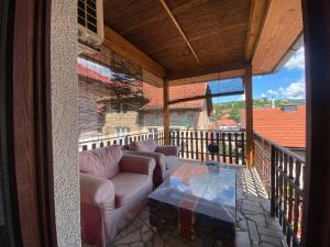 Balcone o terrazza di SAGR ROOMS shared toilet and kitchen