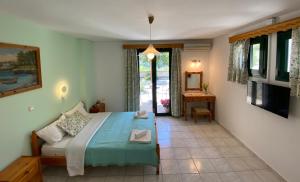 Gallery image of Apartments Fotoula in Petra