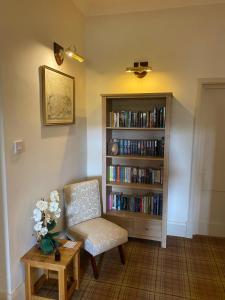 Knihovna v bed and breakfast