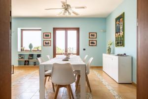 Фотография из галереи Villa Rosa sul mare в Шакке