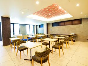 Prostor za sedenje u objektu APA Hotel Kyoto Gojo Omiya
