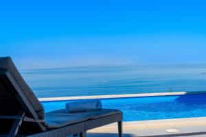 Nespecifikovaný výhled na moře nebo výhled na moře při pohledu z vily