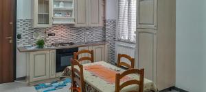 Kuchyň nebo kuchyňský kout v ubytování Casa da Zio Cece + 12 fotografií