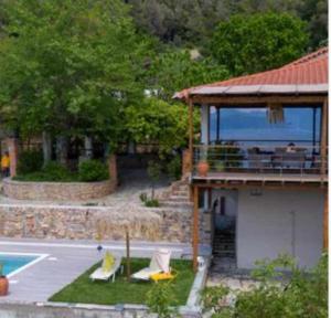 Hoone, kus villa asub