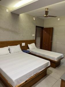 Gallery image of Woodland residency in Mettuppālaiyam +6 photos