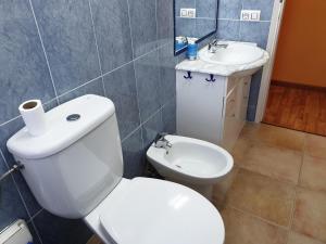 A bathroom at 5594 Apartment in Llançà