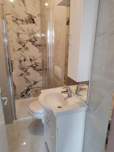 Koupelna v ubytování Apartment Kata