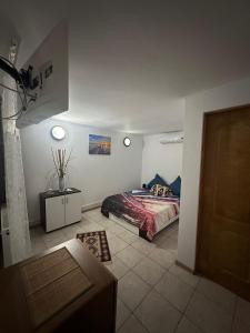 Postel nebo postele na pokoji v ubytování Casa La Românaș