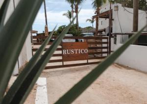 圣何塞德尔卡沃RUSTICO LOUNGE-Property in front of the beach的相册照片