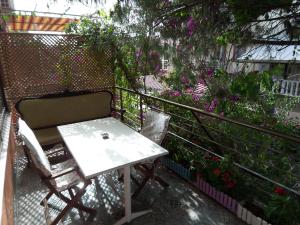 Балкон или терраса в izmir Tatil Evi Beach Resort Seferihisar