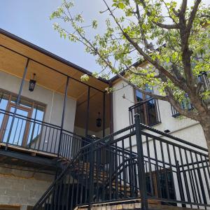 Balkón nebo terasa v ubytování Nur Guest House
