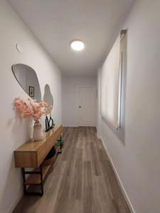 Μια τηλεόραση ή/και κέντρο ψυχαγωγίας στο Piso Moderno Albaicín-Triunfo