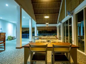 Restoran või mõni muu söögikoht majutusasutuses Turtle House Lombok