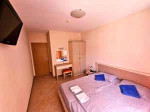 阳光海滩Apartment Lilou - 3 pools, SPA, gym, playgrounds的相册照片