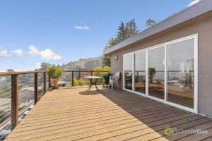 Μπαλκόνι ή βεράντα στο Stunning Views by the Bay 2BR