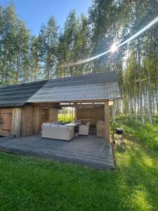 Zahrada ubytování Pruuli Vahtra puhkemaja