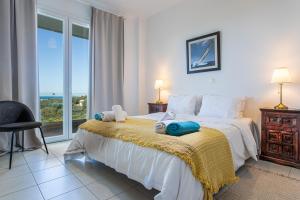 Postel nebo postele na pokoji v ubytování Villa PENELOPE + 37 fotografií