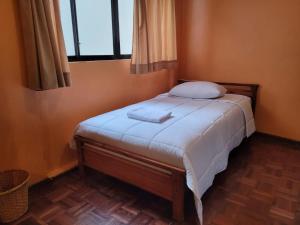 Postel nebo postele na pokoji v ubytování Casa Colon Quito Bed & Breakfast Hostel