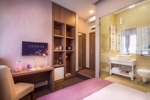 Vannituba majutusasutuses Veneti Suites
