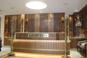 Vstupní hala nebo recepce v ubytování Hotel Saratharajans