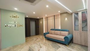 Hotel Hive Inn - Kozhikode的休息区