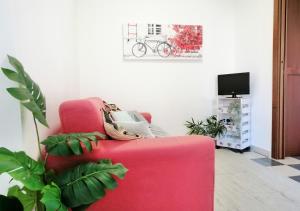 Et tv og/eller underholdning på Holihome_Ludi - Bilocale vicino al mare