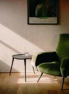 Posezení v ubytování Hirschen - Fine Hotel, Restaurant & Spa