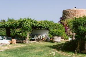 Vonkajšia záhrada v ubytovaní Can Quince Balafia Ibiza Hotel - Turismo de Interior
