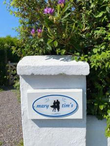 Majutusasutuses mary-tim's Cromane Cross near Killorglin olev sertifikaat, autasu, silt või muu dokument